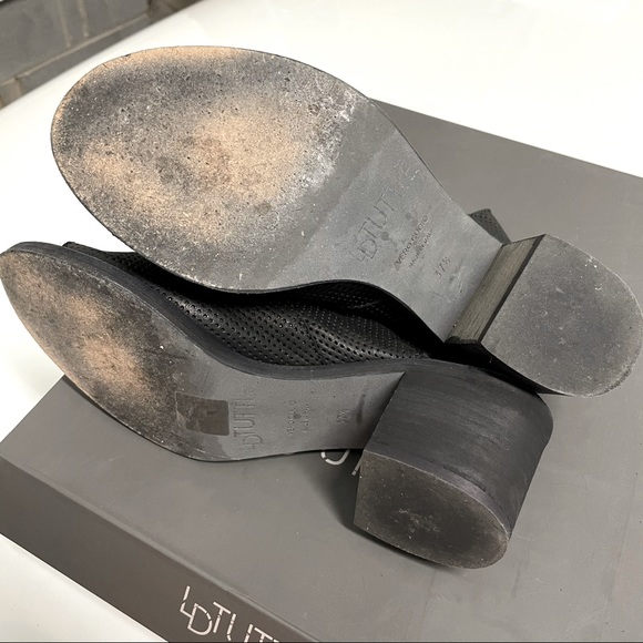 LD TUTTLE The Bow Sandals - Picture 7 of 10